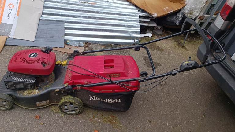 Mountfield 150 petrol lawnmower 
