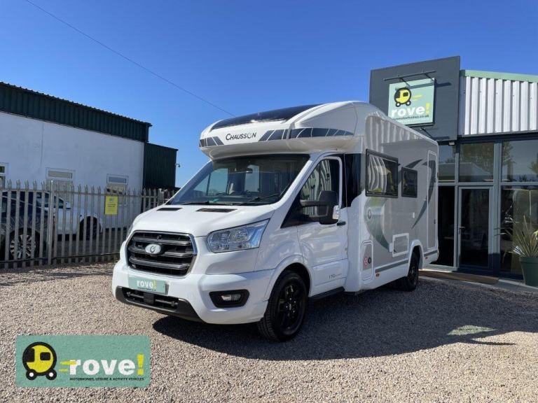 Chausson Titanium Premium 650 4 Berth 4 Belt End Garage Automatic 3500kg