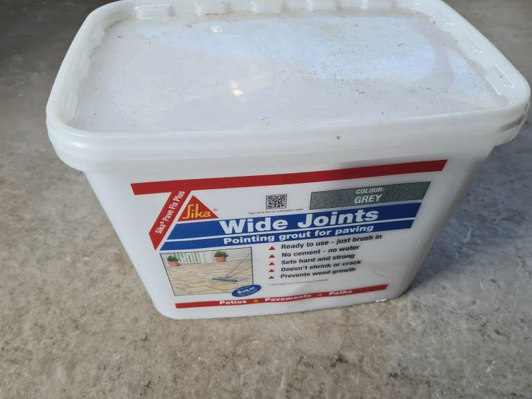 New Sika Wide Joints Pointing Grout for Paving - Grey