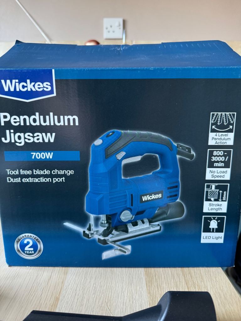 Wickes Corded Jigsaw 700W Used Once