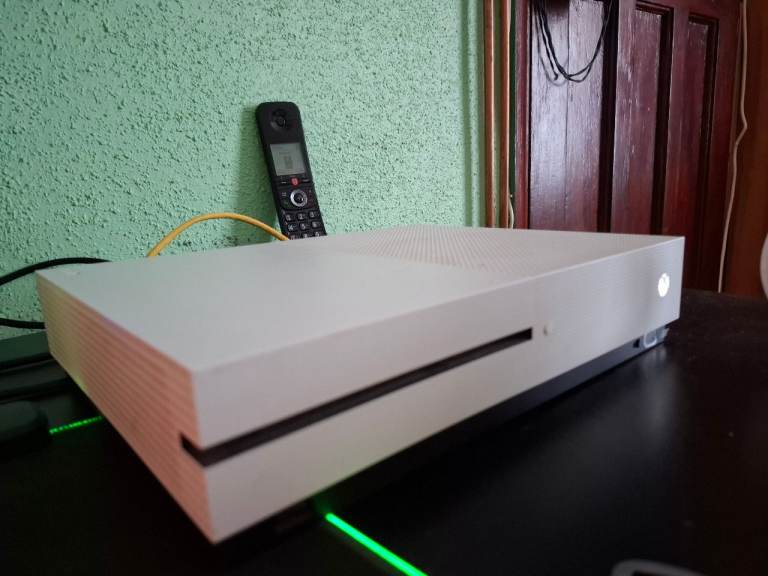 xbox one s 500gb console, 2 controllers, 27 inch monitor, headset, battery pack, cables
