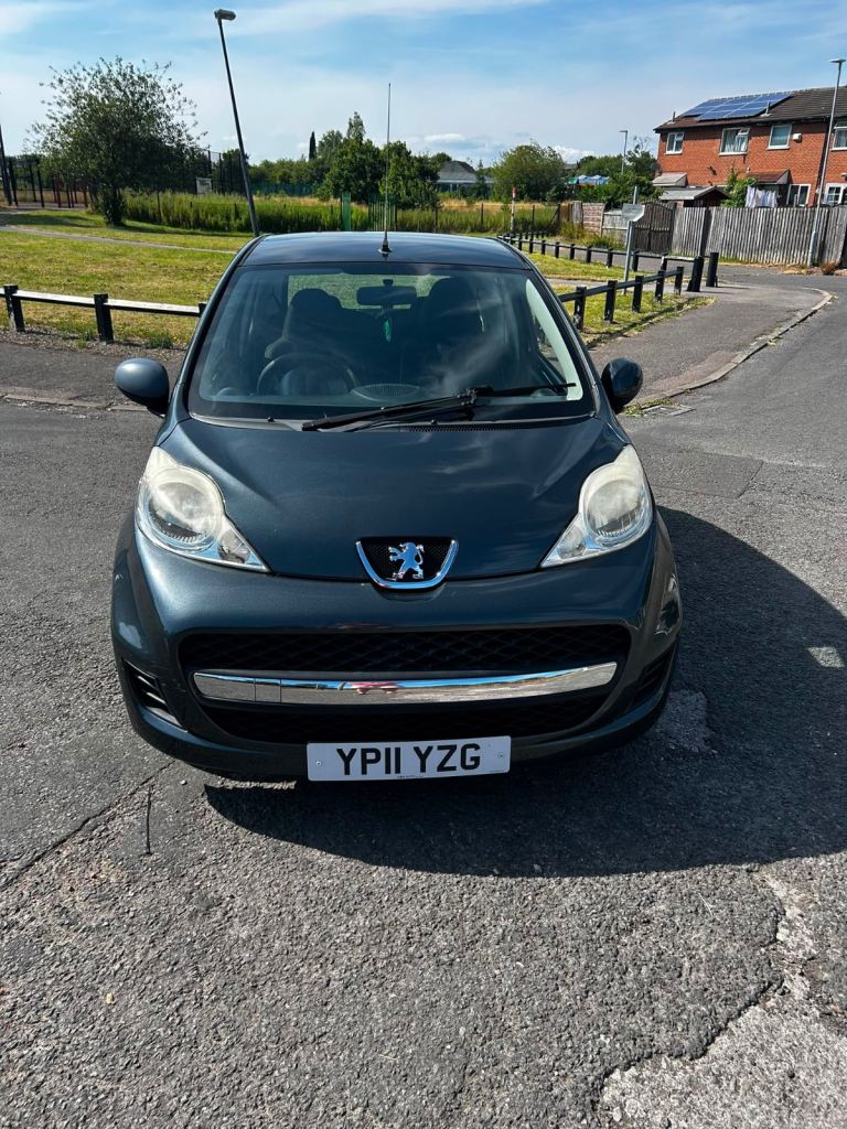 Peugeot, 107, Hatchback, 2011, Manual, 998 (cc), 3 doors