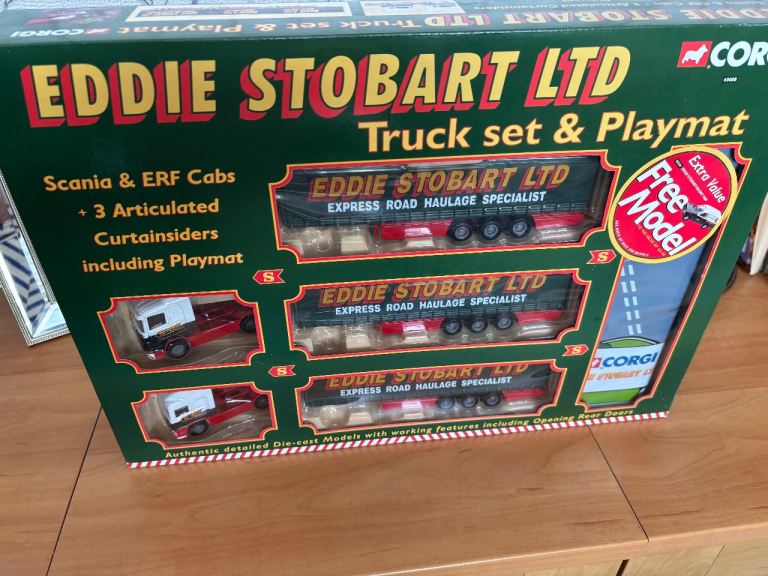 Eddie Stobart Corgi Truck Set & Playmat 