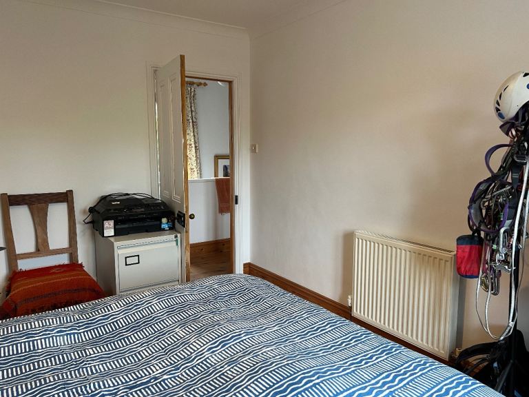 Double room in a nice house in Totnes