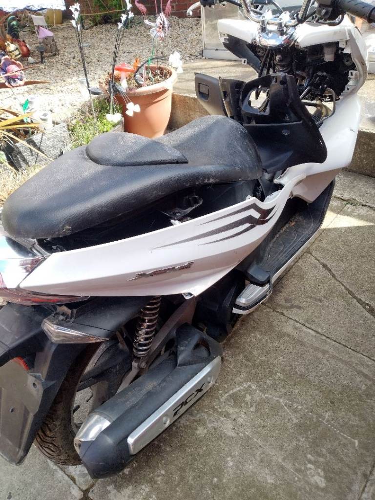 honda pcx 