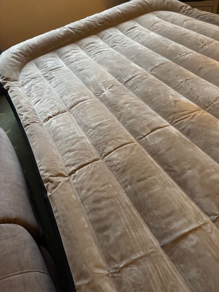 Inflatable camping bed (Intex)