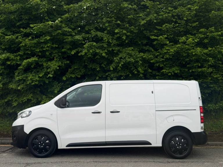 2021 Peugeot Expert 2.0 BlueHDi 1400 Professional Standard Panel Van 6dr Diesel Manual MWB Euro P...