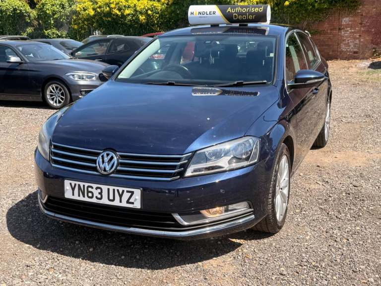 Volkswagen Passat 1.6 TDI BlueMotion Tech Highline Euro 5 (s/s) 4dr Diesel Manual
