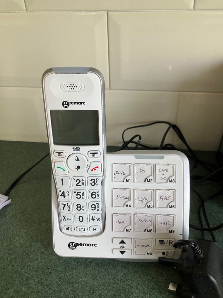 Geemarc Amplidect 295 Photo Big Button Cordless Phone with Extra Handset