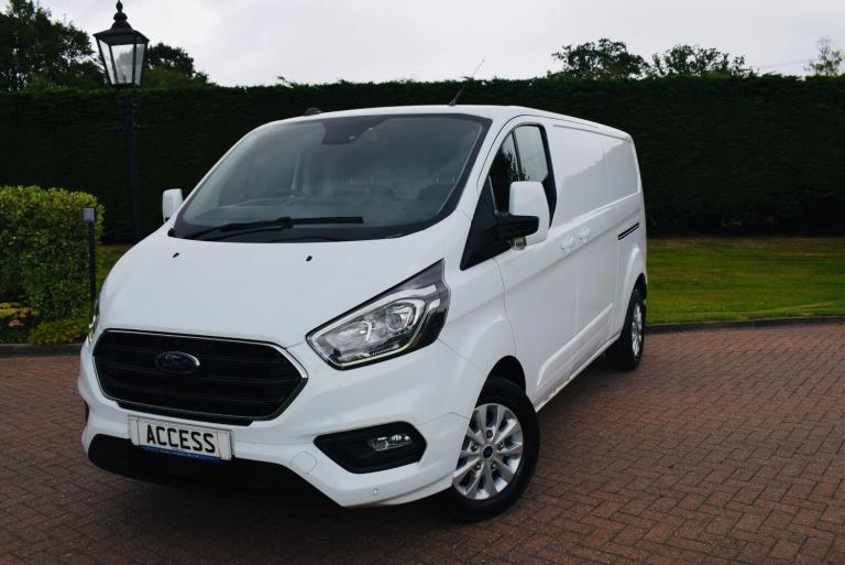 2023 Ford Transit Custom 2.0 EcoBlue 130ps Low Roof Limited Van PANEL VAN DIESEL Manual