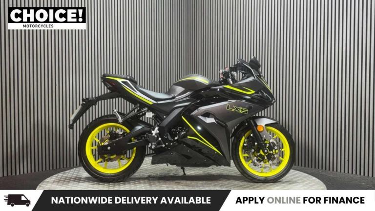 Lexmoto LXS 2023 ONLY 1K NEW MOT 125CC SPORTS BIKE LEARNER