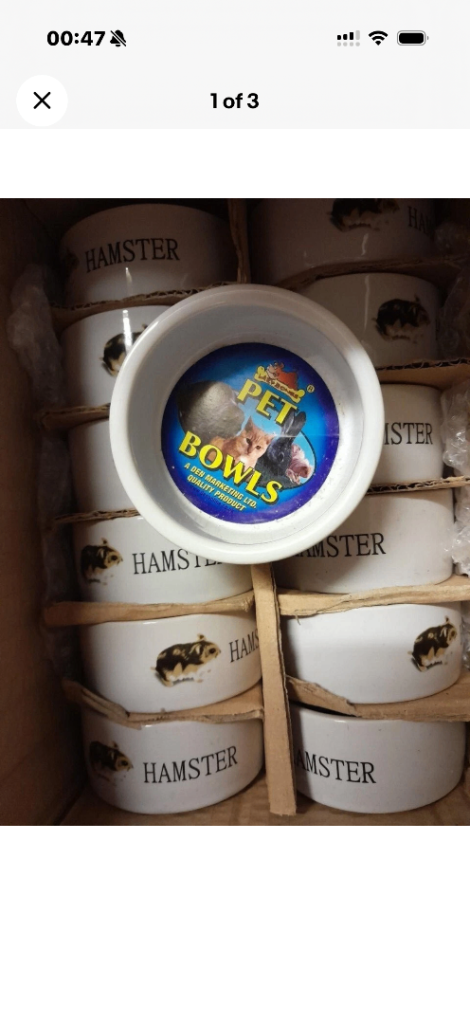 Hamster/rabbit bowls