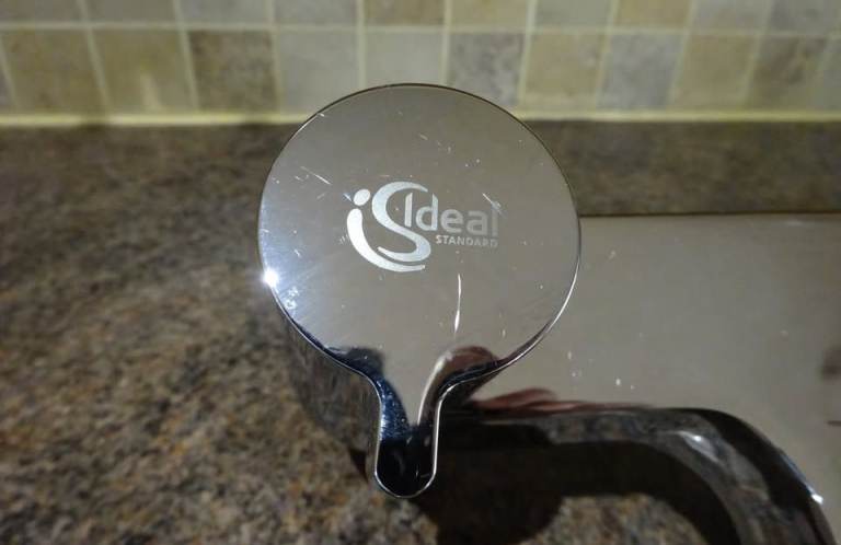 bath mixer tap
