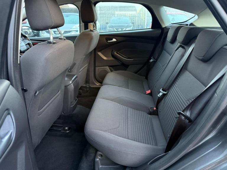 2015 Ford Focus 1.0T EcoBoost Titanium Euro 6 (s/s) 5dr HATCHBACK Petrol Manual