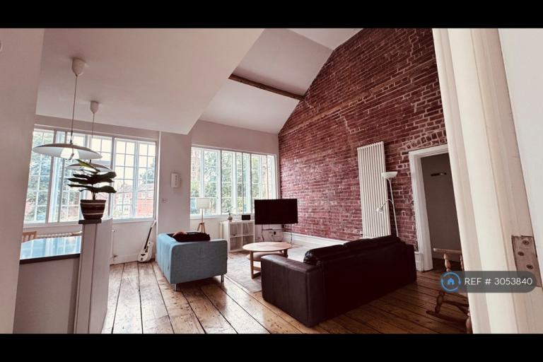 2 bedroom flat in The Ribbon Factory, Coventry, CV1 (2 bed) (#3053840)