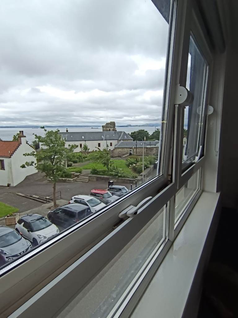 One bedroom flat Dysart