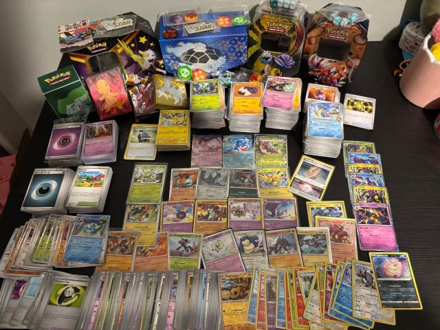 huge collection of pokemon cards 50+ Official with 5 Foils in Any Combination and at Least 1 Rarity, GX, EX, FA, Tag Team, Or Secret Rare : Toys & Games Largest Pokémon Collection - world