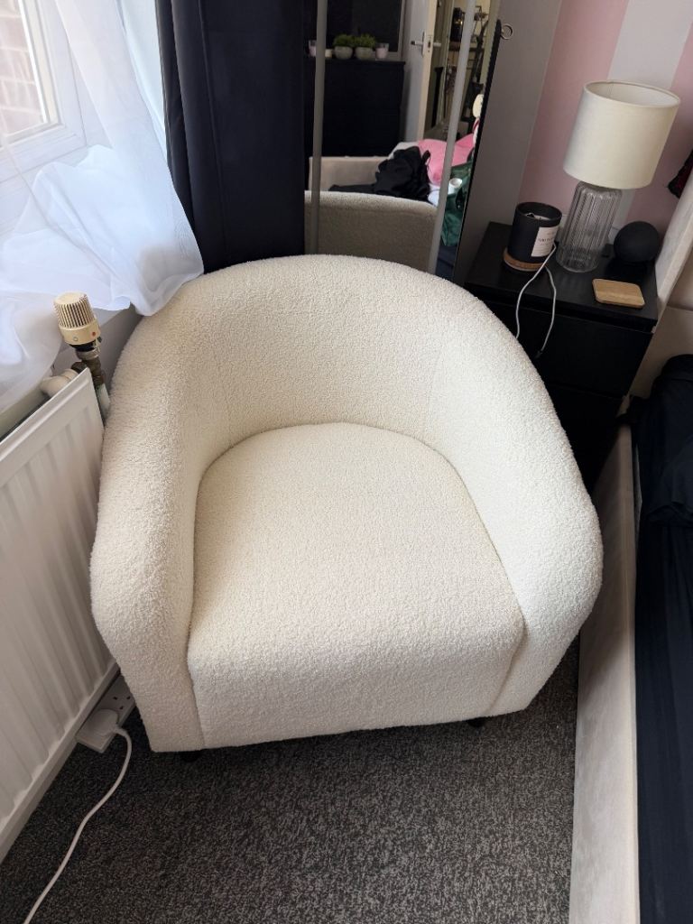 Cream Tub Chair 