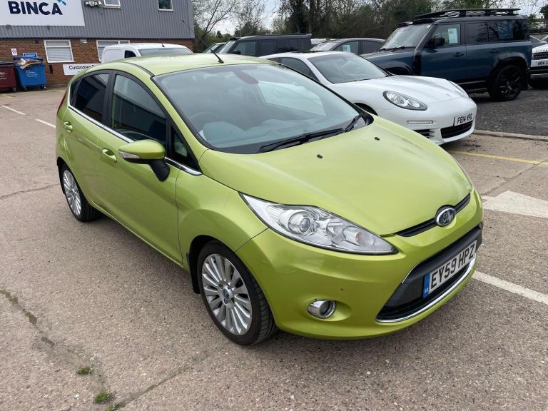 2009 Ford Fiesta 1.4 Titanium 5dr HATCHBACK PETROL Manual