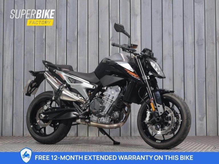 2020 70 KTM 790 DUKE