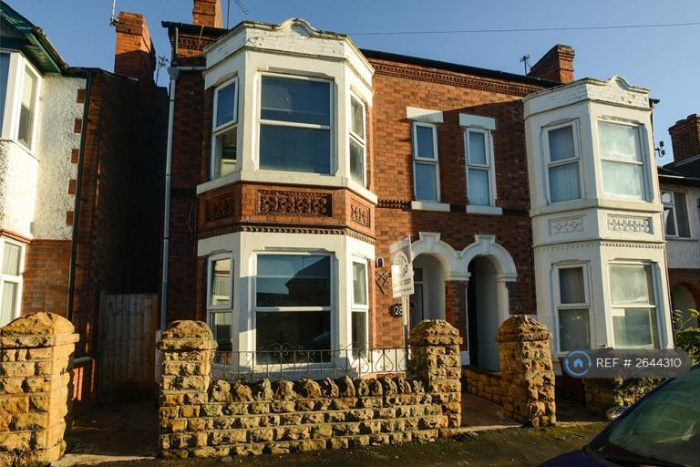 6 bedroom house in Greenfield Street, Nottingham, NG7 (6 bed) (#2644310)