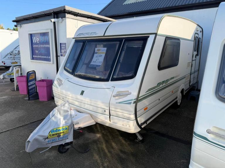 1998 Abbey GTS Vogue 214 L-Shaped Lounge Conversion Rear Kitchen Caravan