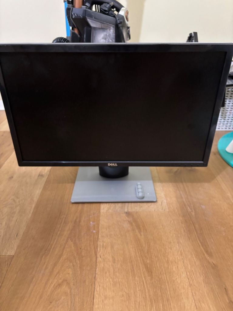 Dell Monitor – Full HD – Excellent Condition – Ideal for Home Office