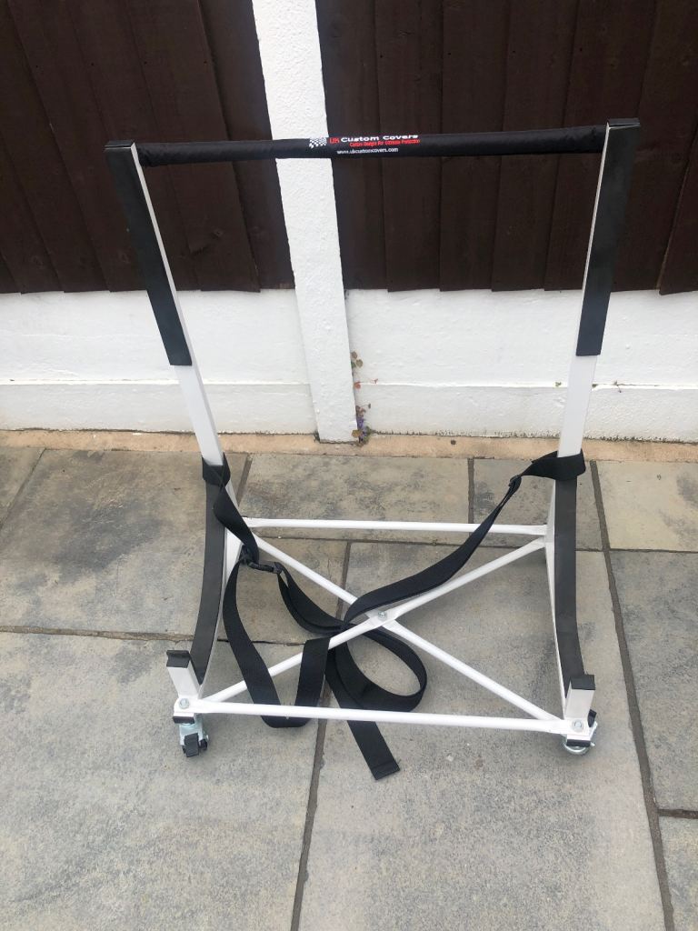 UK customs cover hardtop stand.