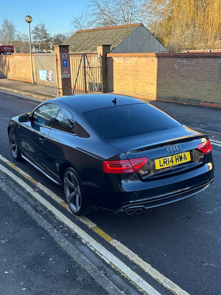 AUDI A5 BLACK EDITON SLINE 