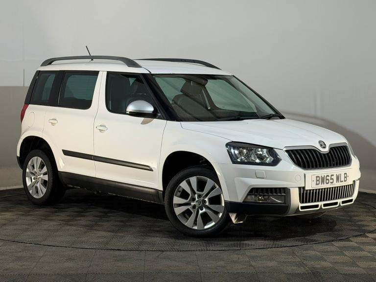 WHITE 2016 SKODA YETI OUTDOOR SE L 2.0 DIESEL TDI SUV 1 OWNER FULL SKODA HISTORY