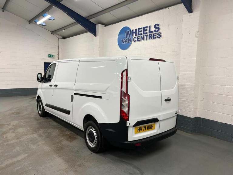 2021 Ford Transit Custom 2.0 EcoBlue 130ps Low Roof Leader Van PANEL VAN DIESEL Manual