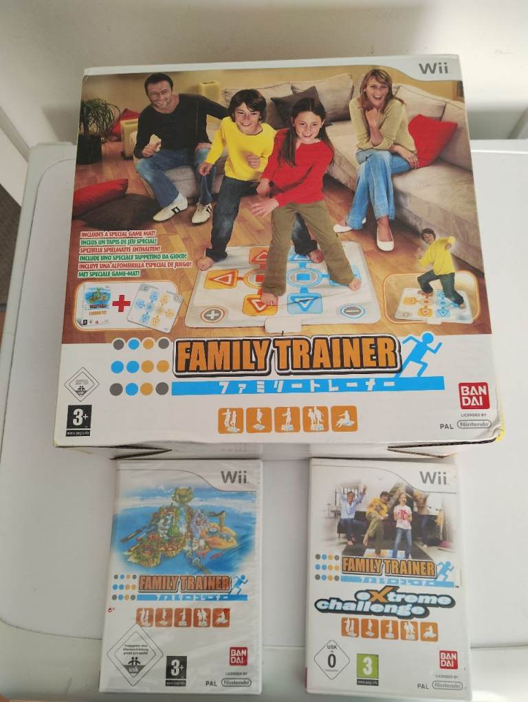 Nintendo Wii Console With Boxed Family Trainer 25 Games And Accessories In Good Condition £100