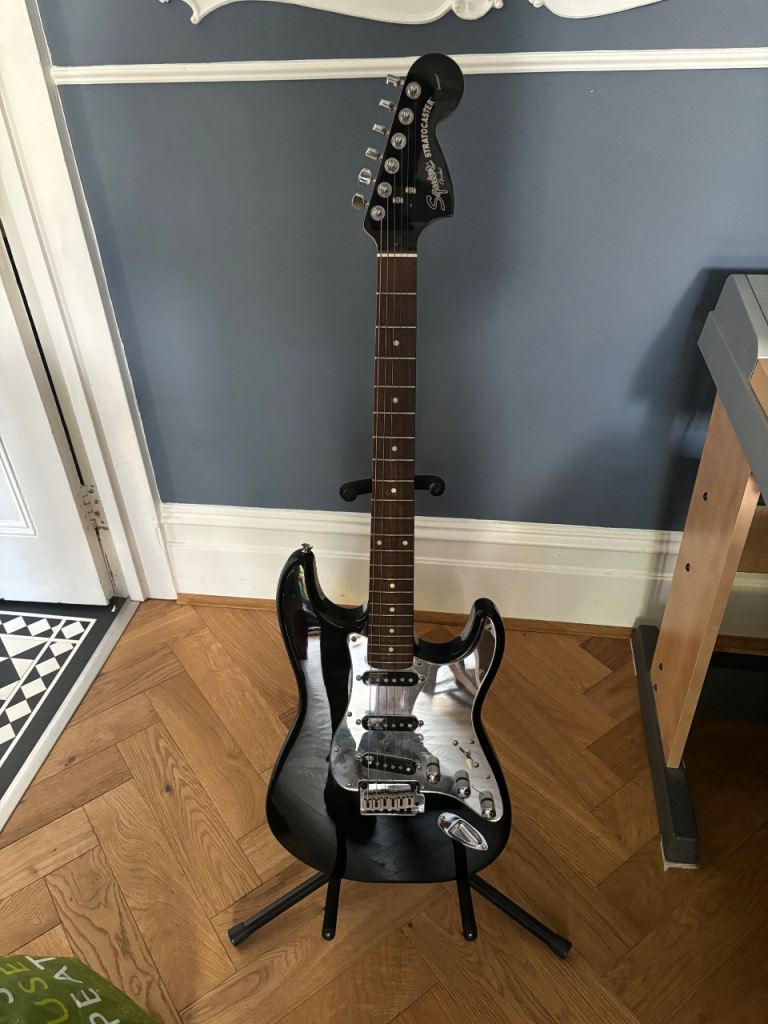 Squier Stratocaster 