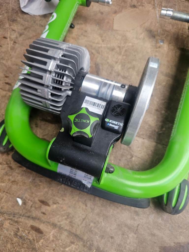 Kinetic road machine 
