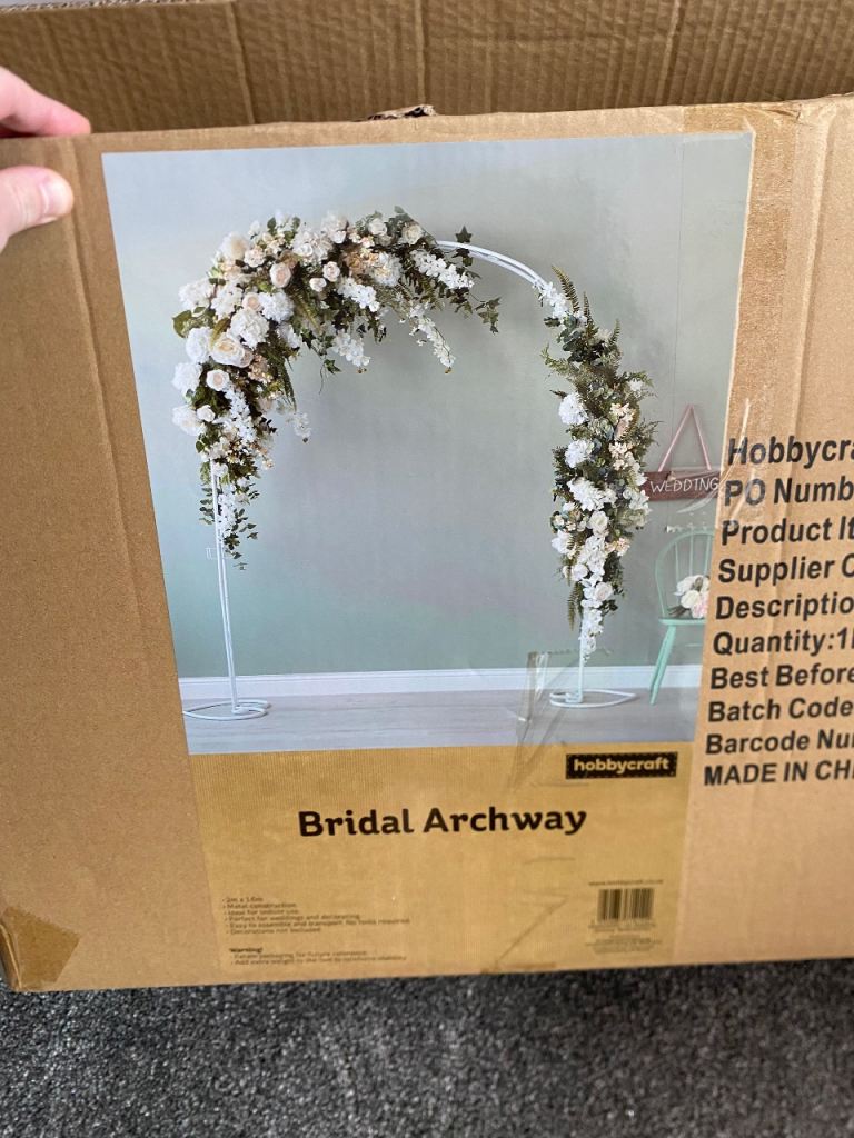 Bridal Wedding Archway - Hobbycraft