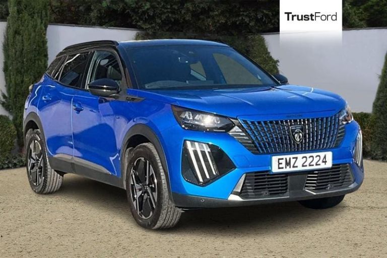 2024 Peugeot 2008 GT**REAR CAMERA - FRONT & REAR SENSORS - LANE ASSIST - PADDLE SHIFT - APPLE Est...