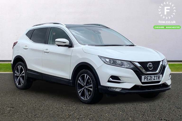 2021 Nissan Qashqai 1.3 DiG-T N-Connecta 5dr [Glass Roof Pack] SUV PETROL Manual
