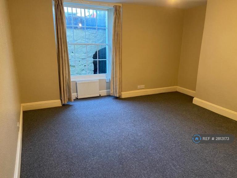 1 bedroom flat in Kingsdown Parade, Bristol, BS6 (1 bed) (#2813173)