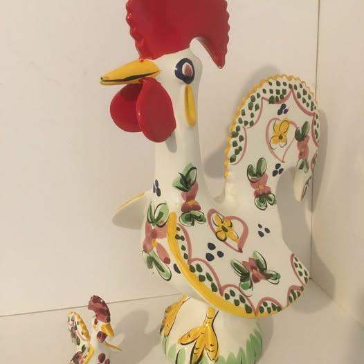Ceramic chickens x 2 -Large &small-vintage folk art