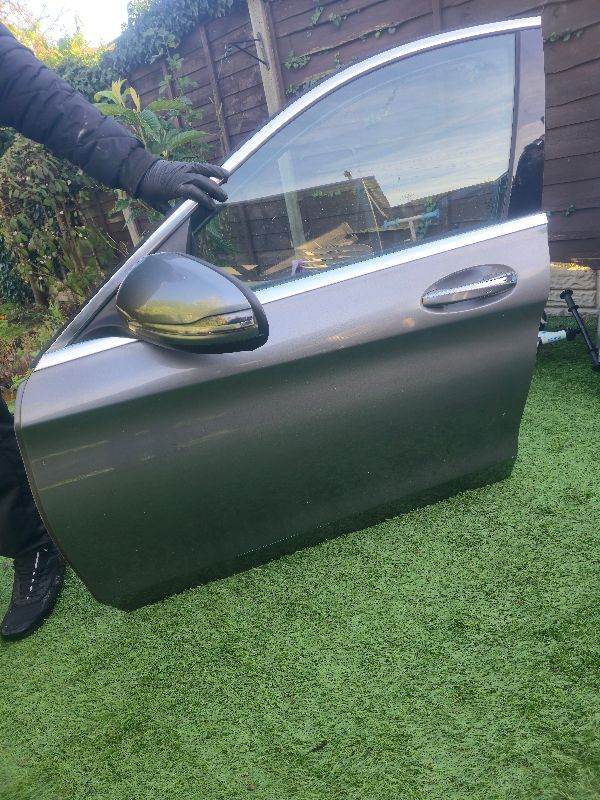 Mercedes w205 doors