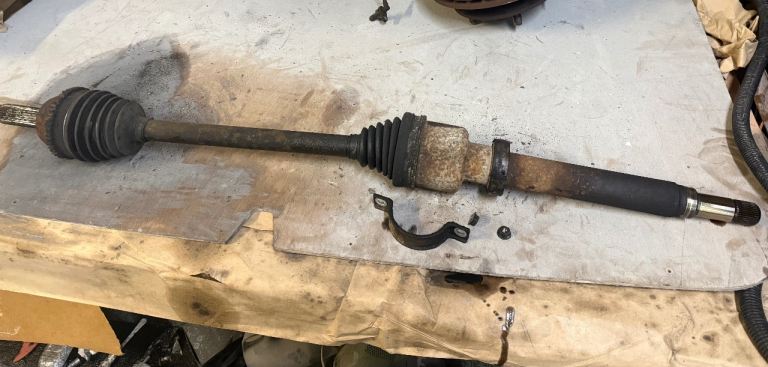 Ford transit mk7 drive shaft o/s fwd 2.2 from 201q swb van 
