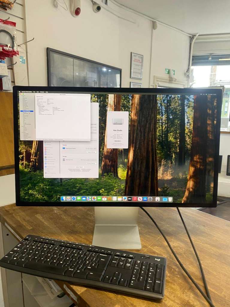Apple Studio Display 27-Inch Retina 5K Monitor (2022) – 5120 x 2880 | 60Hz | Excellent Condition