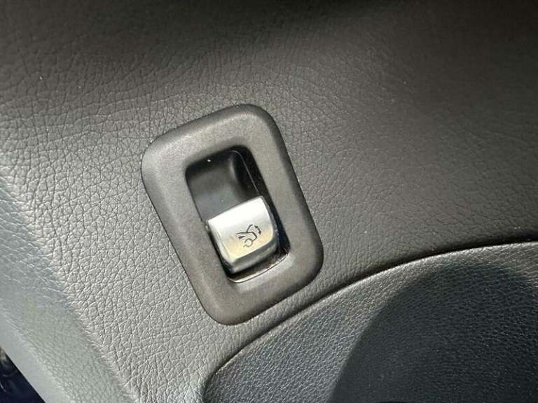 2020 Mercedes-Benz C Class 2.0 C300de 13.5kWh Sport Edition G-Tronic+ Euro 6 (s/s) 5dr Automatic