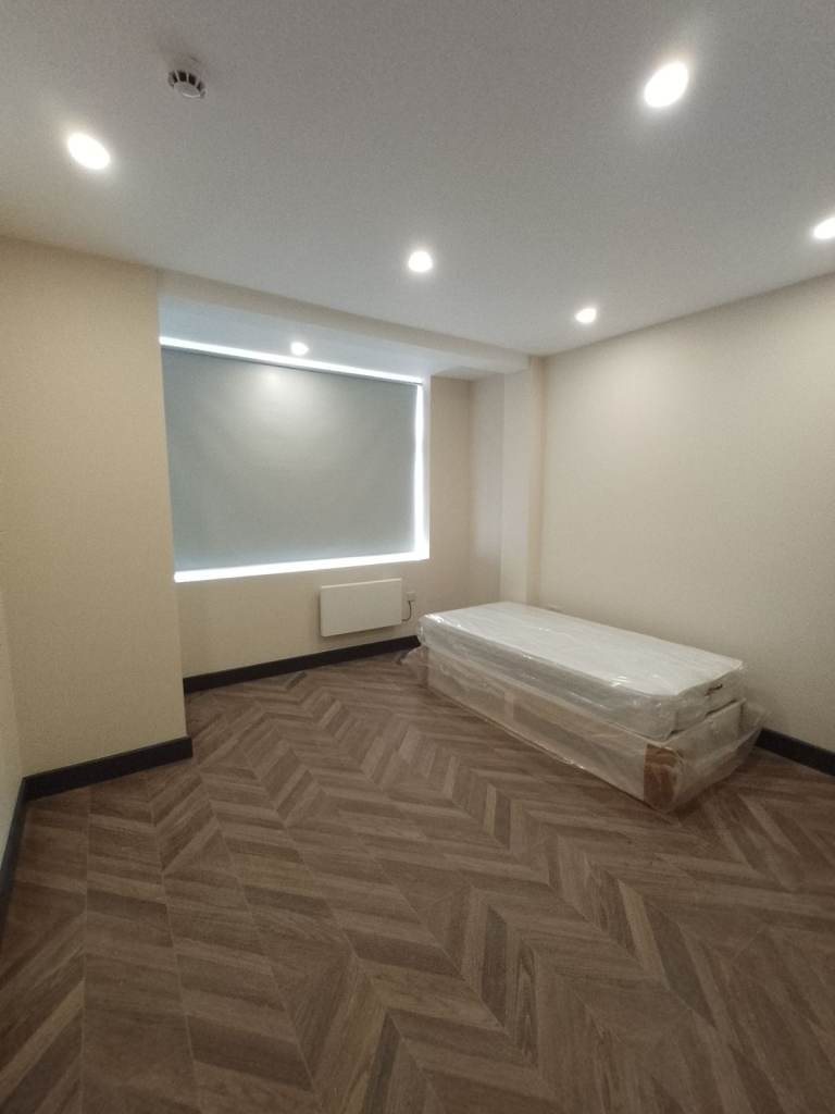 Studio to Rent in Streatham, (SW16 5DT) DSS welcome (over 35 years)