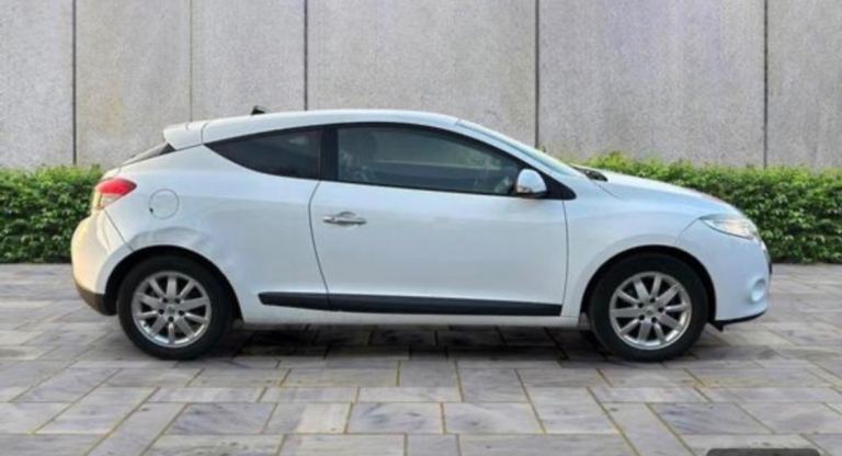 Renault 2010 automatic petrol car