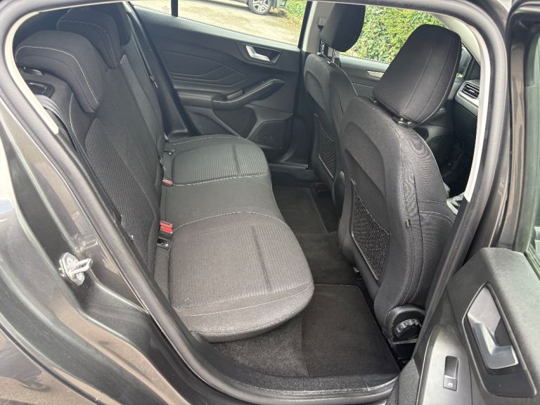 Ford Focus eco boost titanium modal 2020 plate petrol 