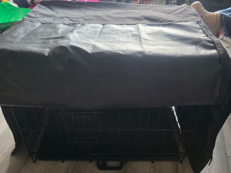 Small/Medium dog crate and blackout cover
