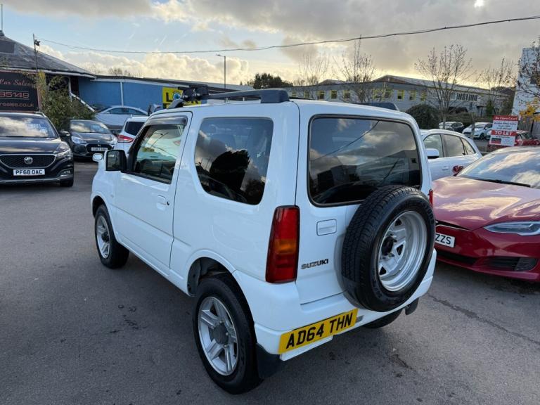2015 Suzuki Jimny 0.7 Automatic Hatchback Petrol Automatic