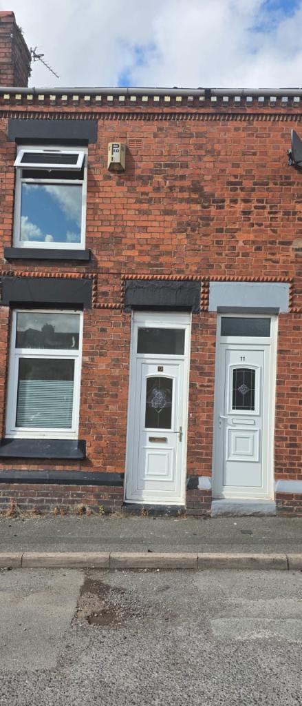 2 bedroom house for rent- St Helens/Widnes Area
