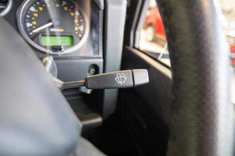 2015 Land Rover Defender XS Utility Wagon TDCi [2.2] PANEL VAN DIESEL Manual